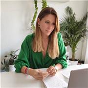 Profesora de Lenguaje Musical apta para todas las edades y niveles.